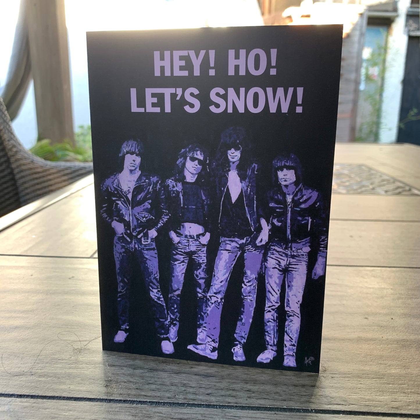 Ramones Christmas Card: 13 x 18cm